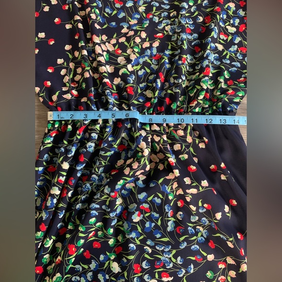 Navy blue and floral print dress - Picture 9 of 10